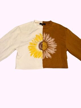 Split-Color Sunflower Crop Long Sleeve Top - Cream & Brown